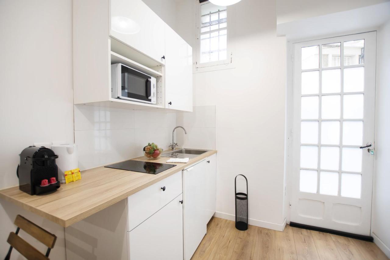 Great Studio Near The Eiffel Tower Paris Exterior photo