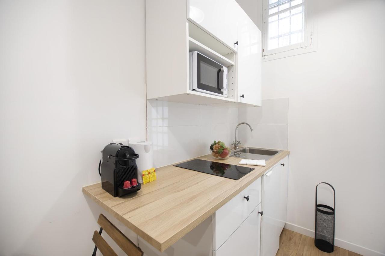 Great Studio Near The Eiffel Tower Paris Exterior photo