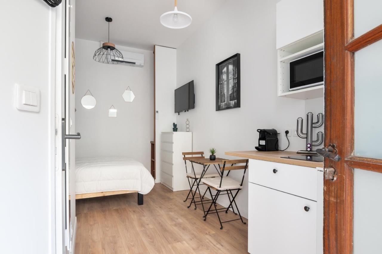 Great Studio Near The Eiffel Tower Paris Exterior photo
